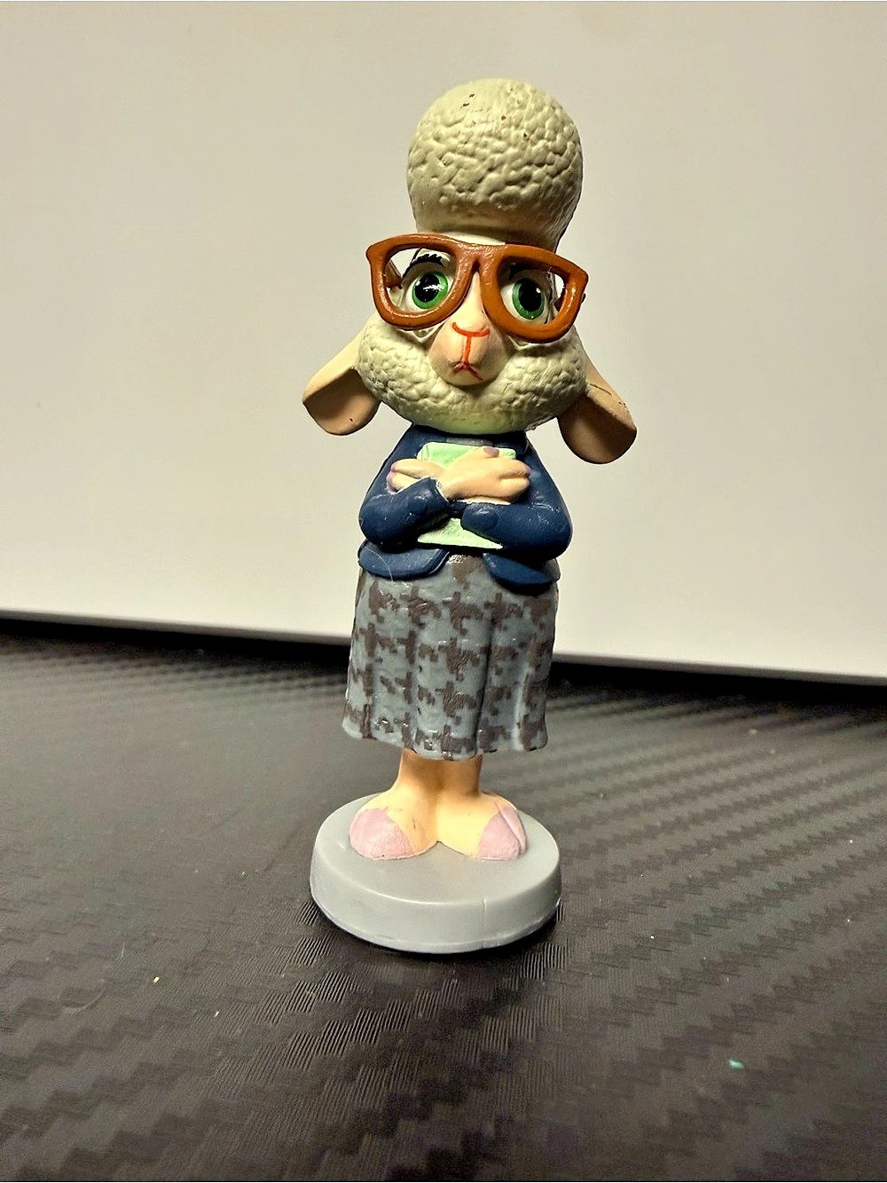 Disney Zootopia Assistant Mayor Bellwether PVC Figurine Gray & Blue